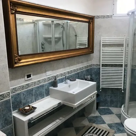 شقة Via Al Piemonte ألبينغا